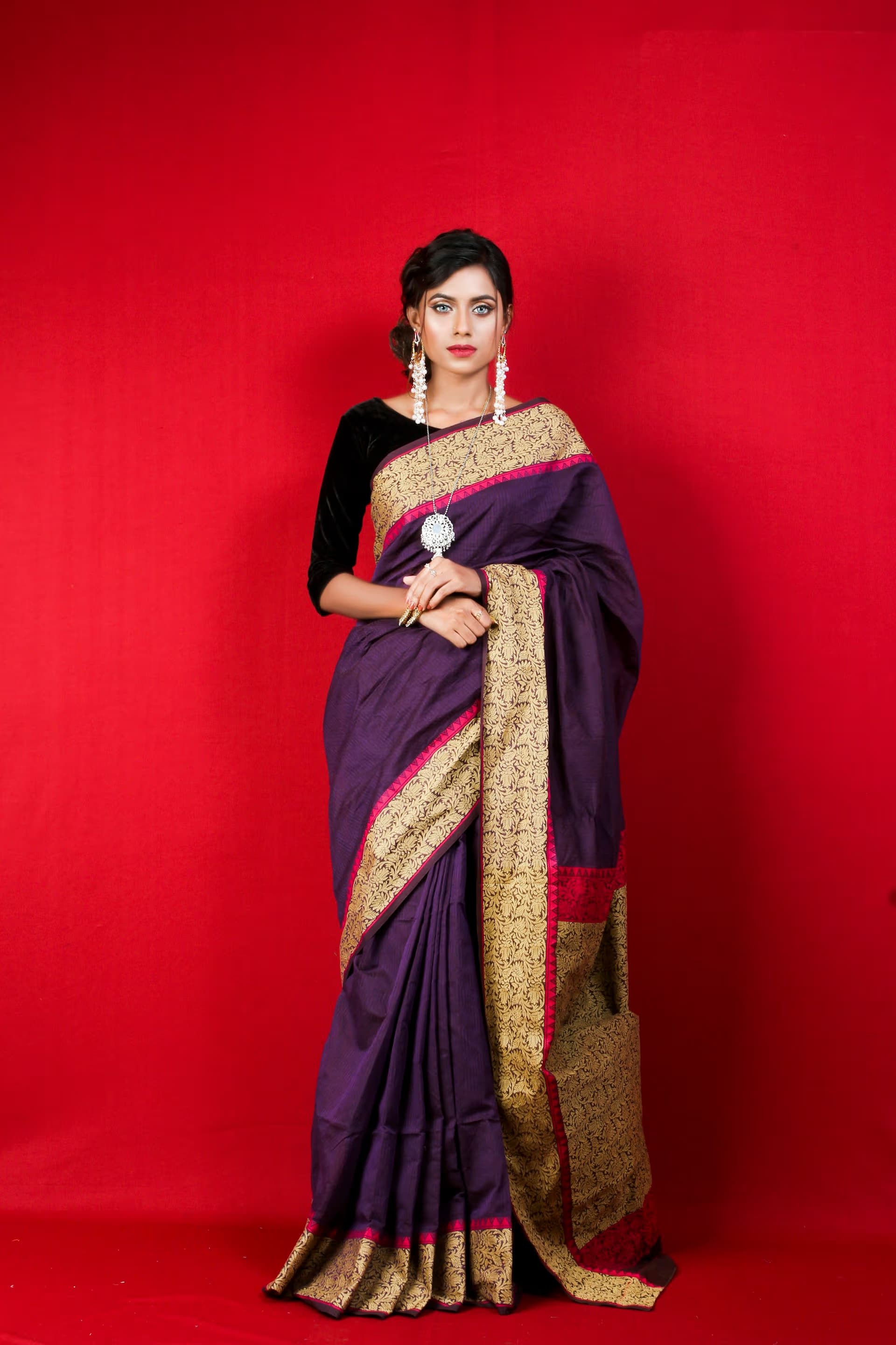 Exquisite Handloom 